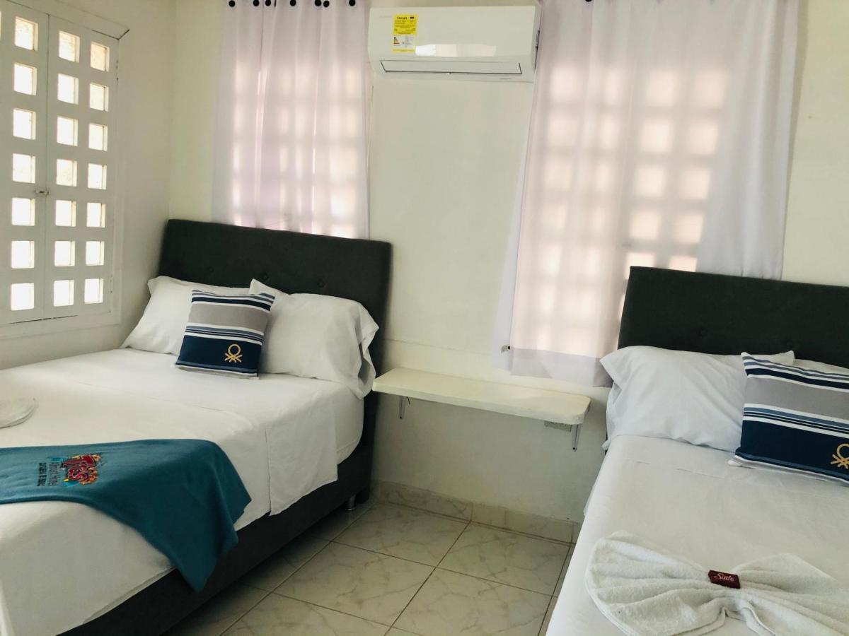 Tita'S Airport Hotel Cartagena Εξωτερικό φωτογραφία